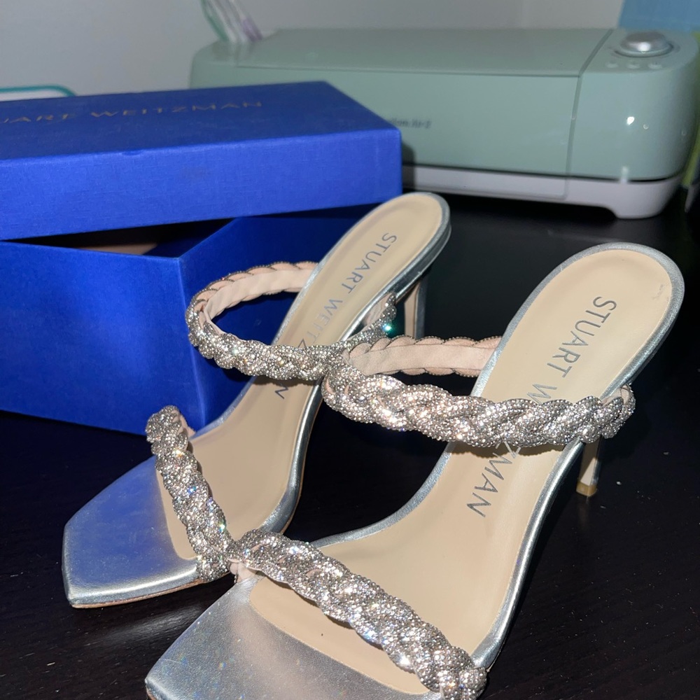 NEW Stuart Weitzman Addison Heels - Picture 4 of 8